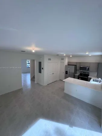 $2,500 | 1549 Northeast 3rd Avenue, Florida City, FL 33034