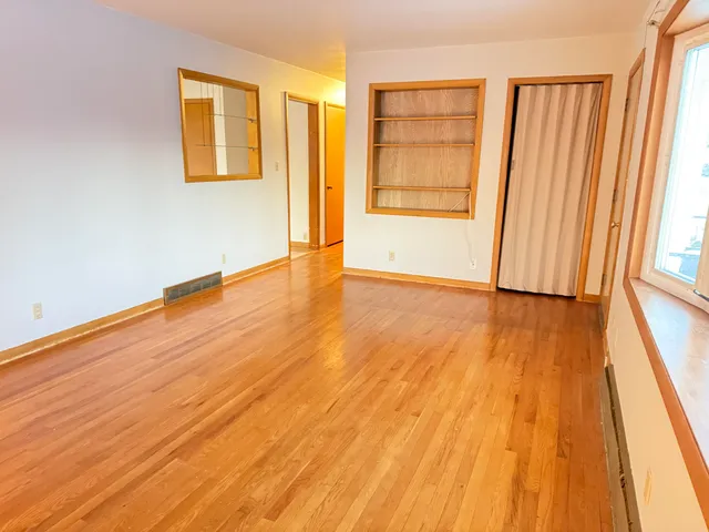 $229,900 | 1716 George Street, Manitowoc, WI 54220