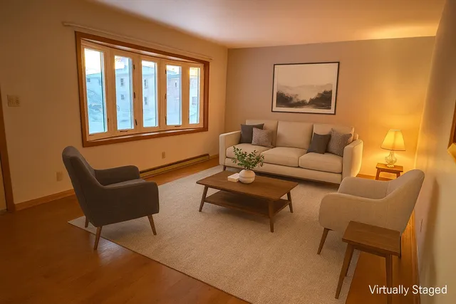 $229,900 | 1716 George Street, Manitowoc, WI 54220