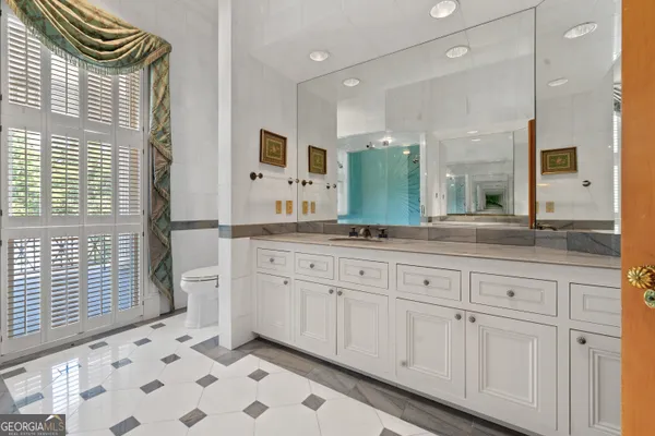 $2,400,000 | 617 Dixie Avenue, Madison, GA 30650