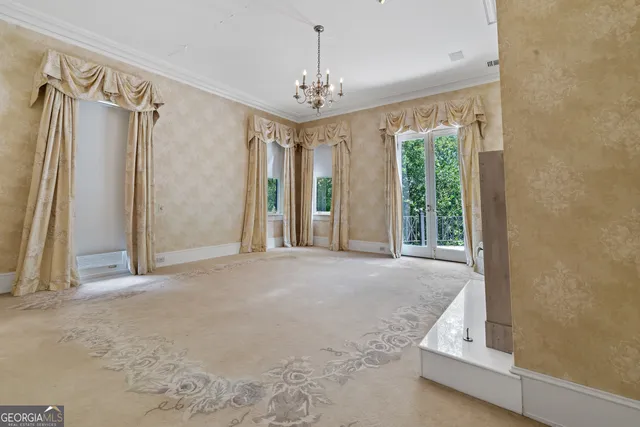 $2,400,000 | 617 Dixie Avenue, Madison, GA 30650