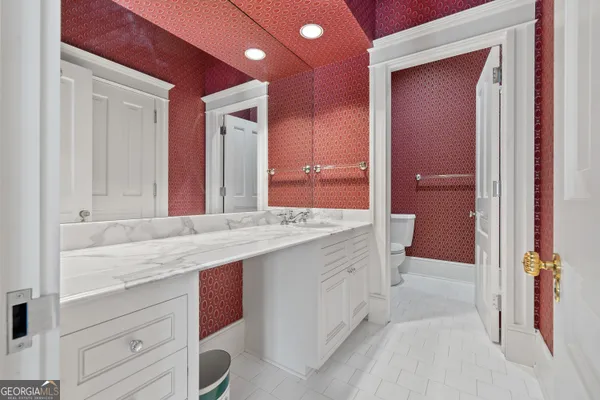 $2,400,000 | 617 Dixie Avenue, Madison, GA 30650