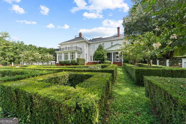 $2,400,000 | 617 Dixie Avenue, Madison, GA 30650