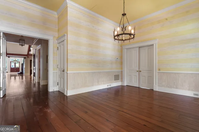 $2,400,000 | 617 Dixie Avenue, Madison, GA 30650