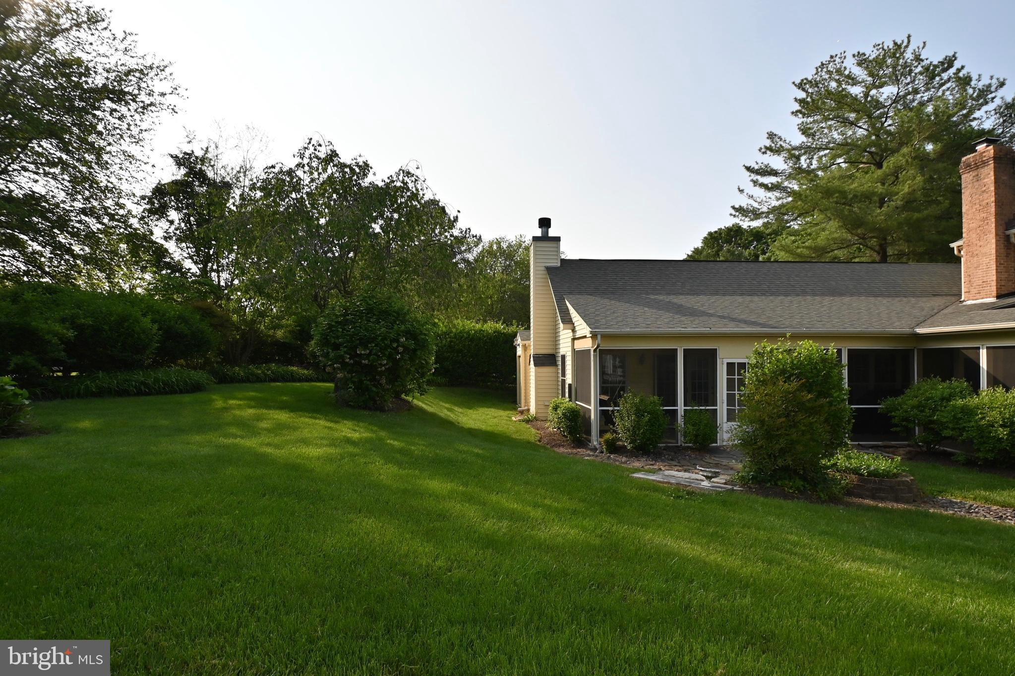 111 Hamilton Road Sterling, VA 20165 - Photo 50 of 56 Gallery Image 50