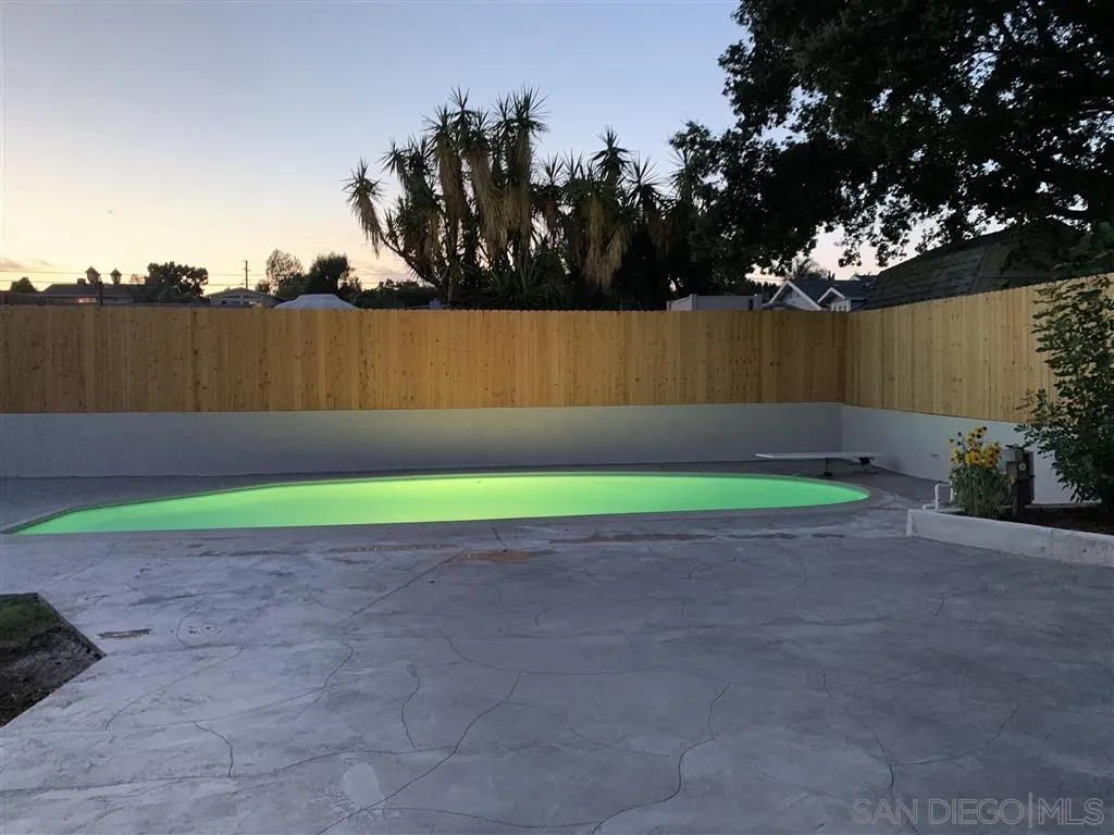 2544 Dryden Road El Cajon, CA 92020 - Photo 10 of 16 Gallery Image 10