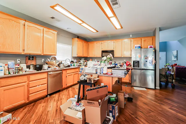 $725,000 | 40232 Lonsdale Court, Palmdale, CA 93551