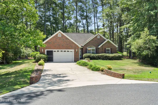 $335,000 | 13 Canal Way Court, Carolina Shores, NC 28467