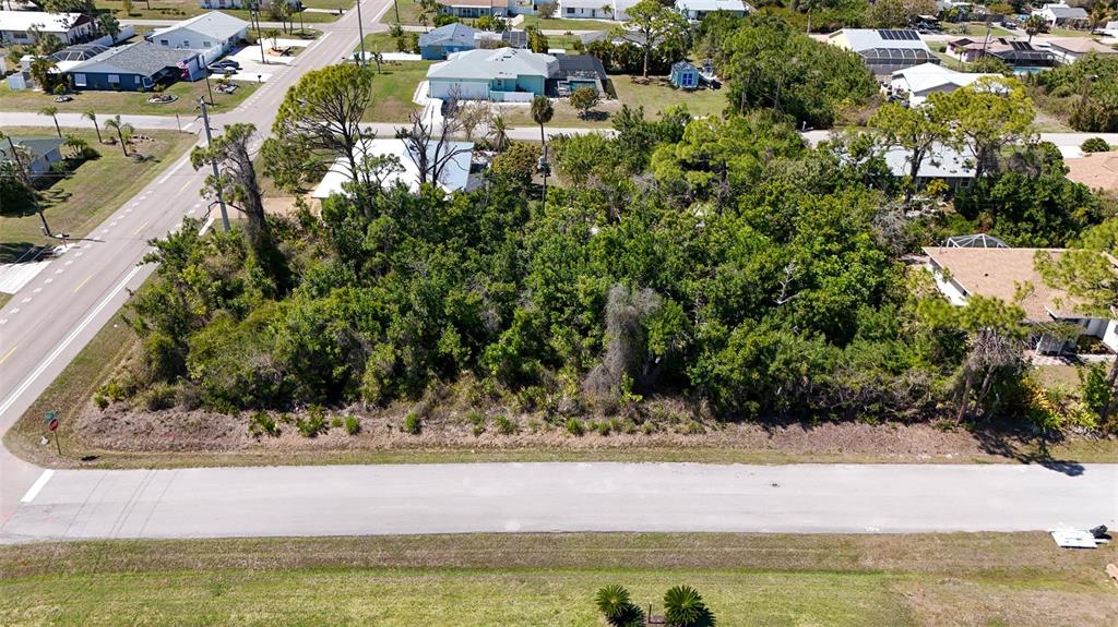 Fundy Road Venice, FL 34293 - Photo 3 of 10