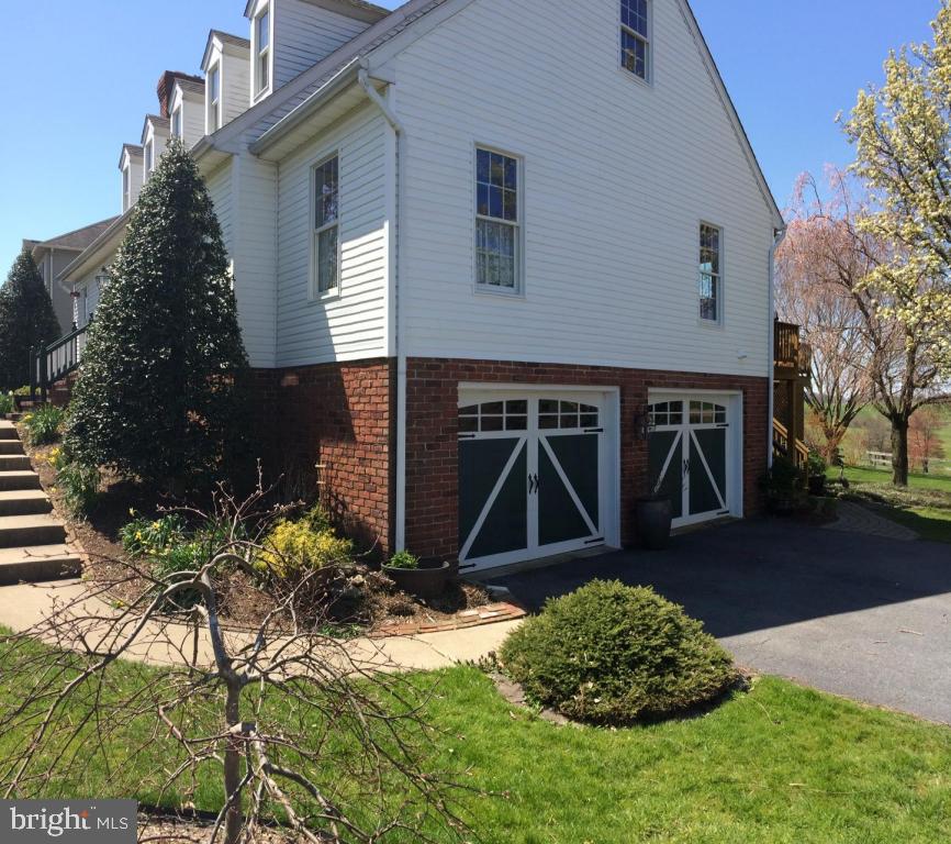 700 Orchard Road Manheim, PA 17545 - Photo 11 of 24