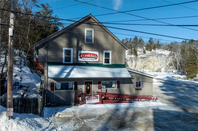 $499,000 | 25 North Street, Proctor, VT 05765