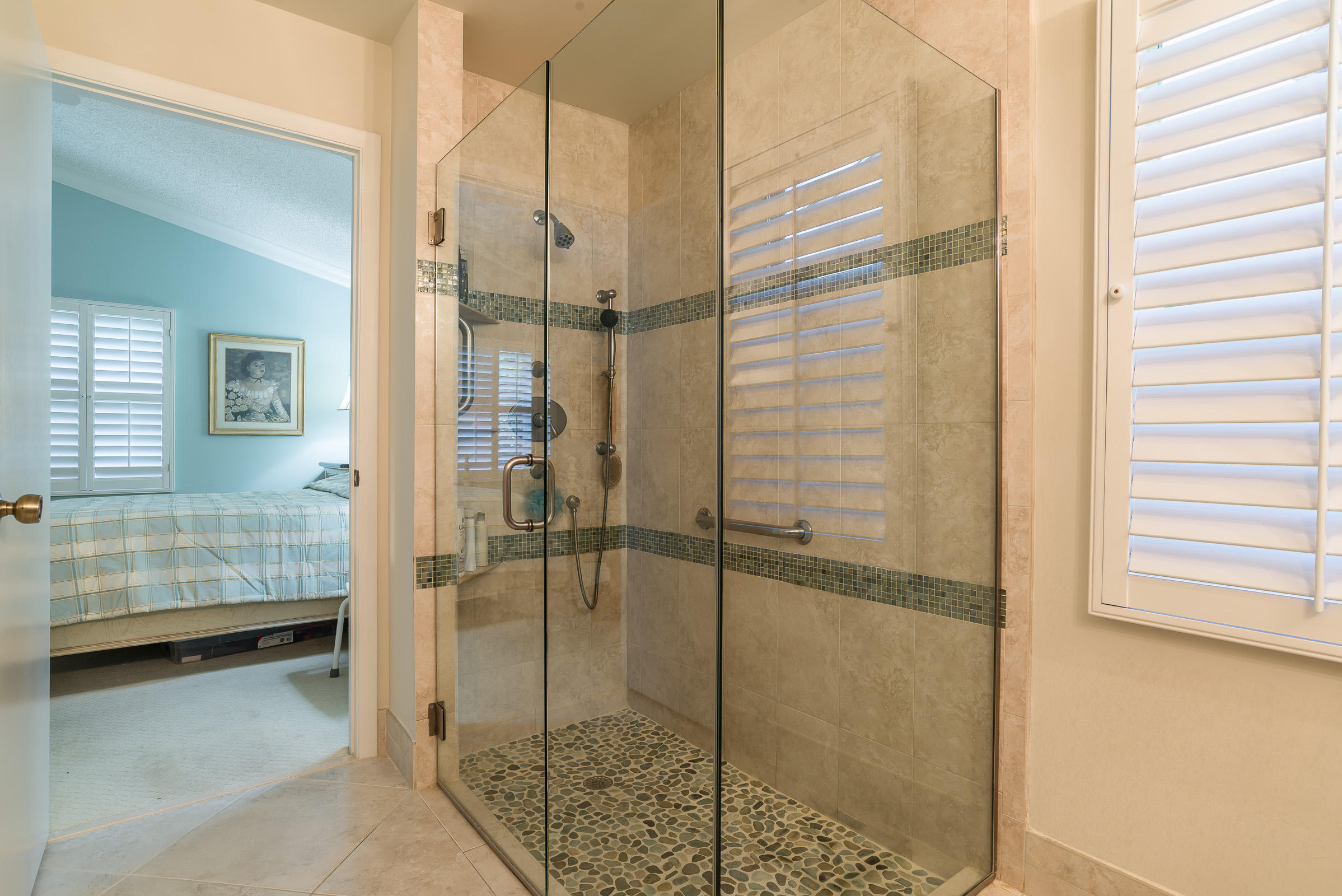 3910 Sabal Lakes Road Delray Beach, FL 33445 - Photo 25 of 37 MASTER BATHROOM