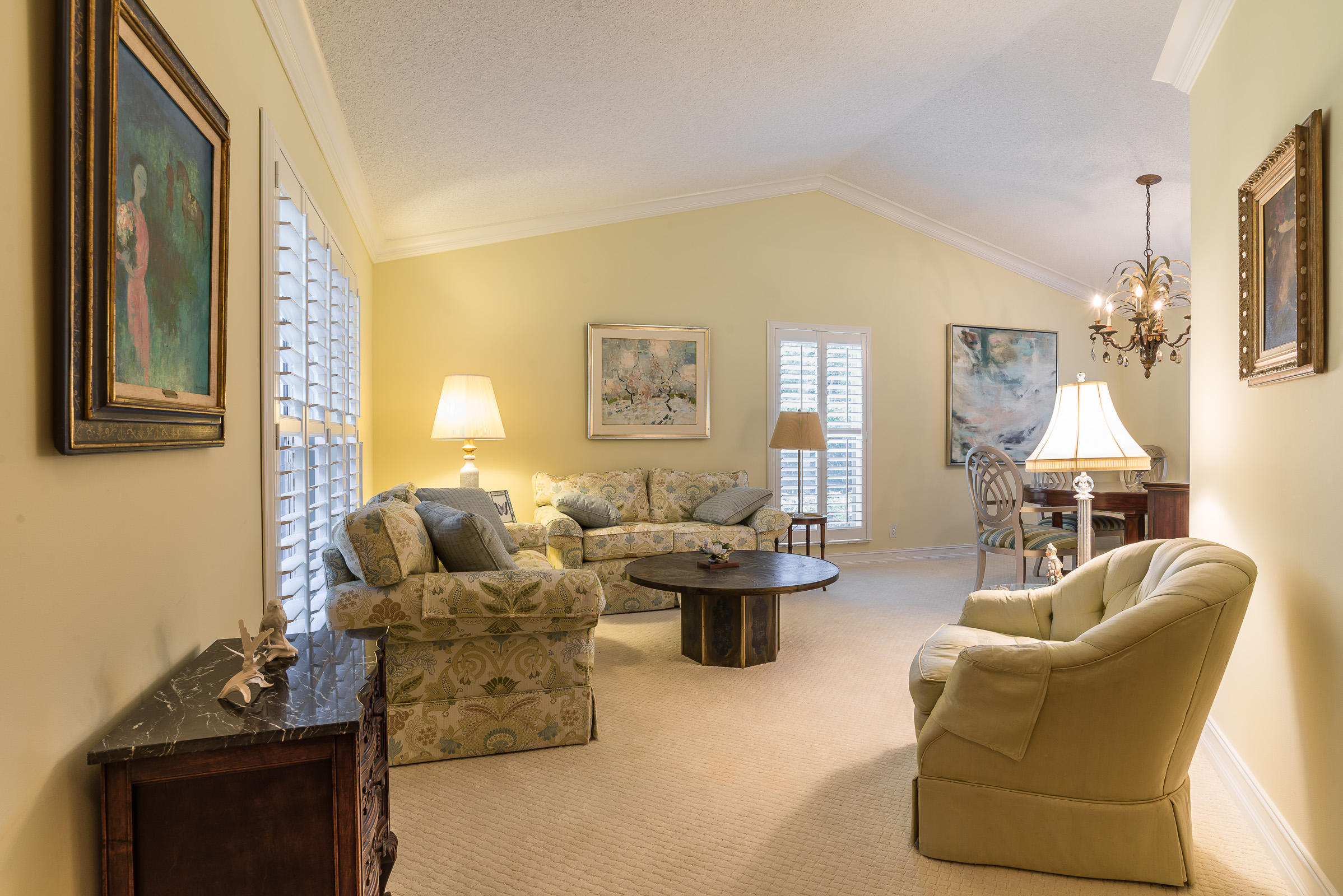 3910 Sabal Lakes Road Delray Beach, FL 33445 - Photo 7 of 37 LIVING ROOM