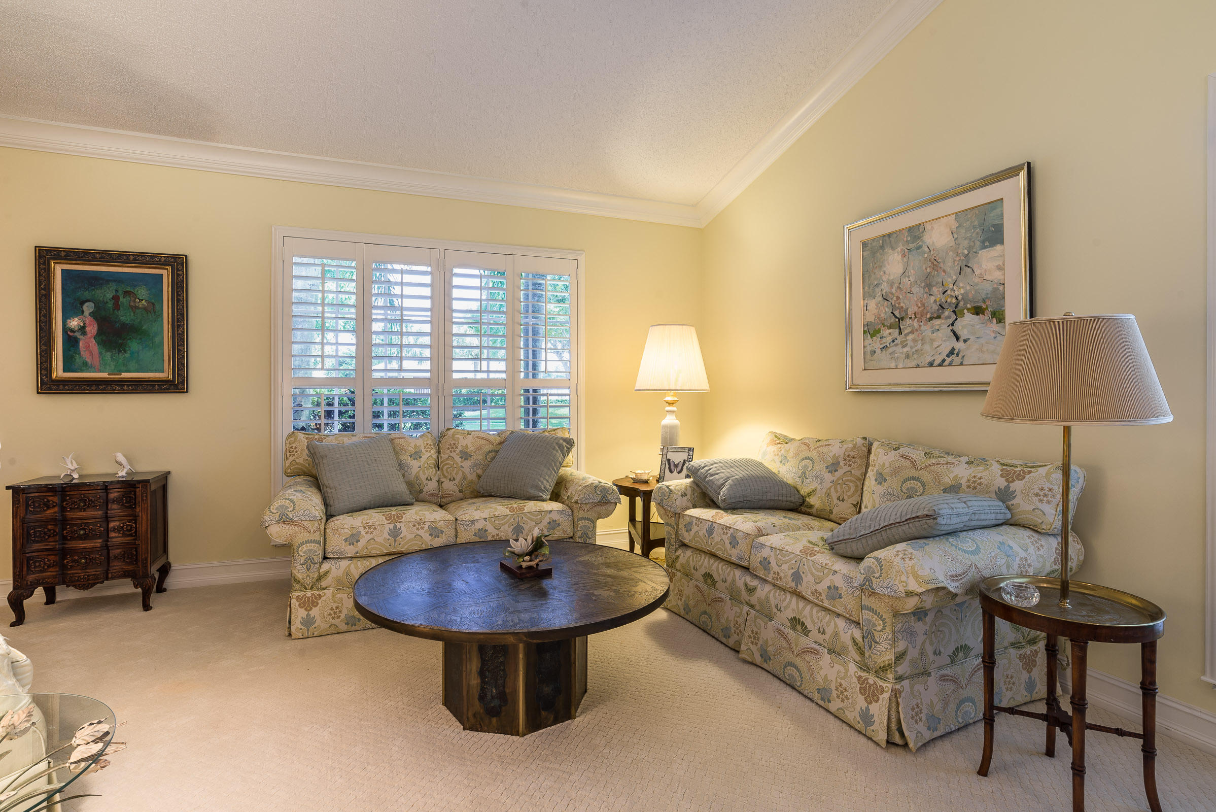 3910 Sabal Lakes Road Delray Beach, FL 33445 - Photo 8 of 37 LIVING ROOM