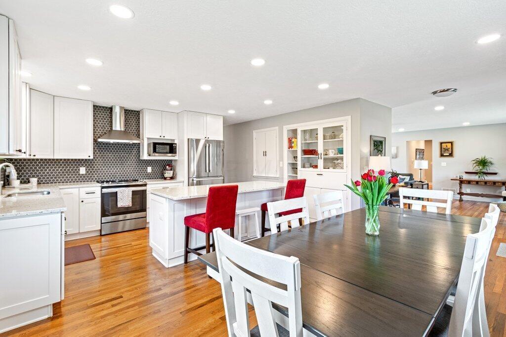 249 East Cooke Road Columbus, OH 43214 - Photo 12 of 40 249 East Cooke Road-20.jpg-SMALL