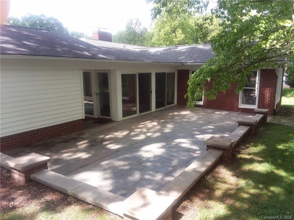 5443 Robinhood Road Charlotte, NC 28211 - Photo 3 of 23 Gallery Image 3