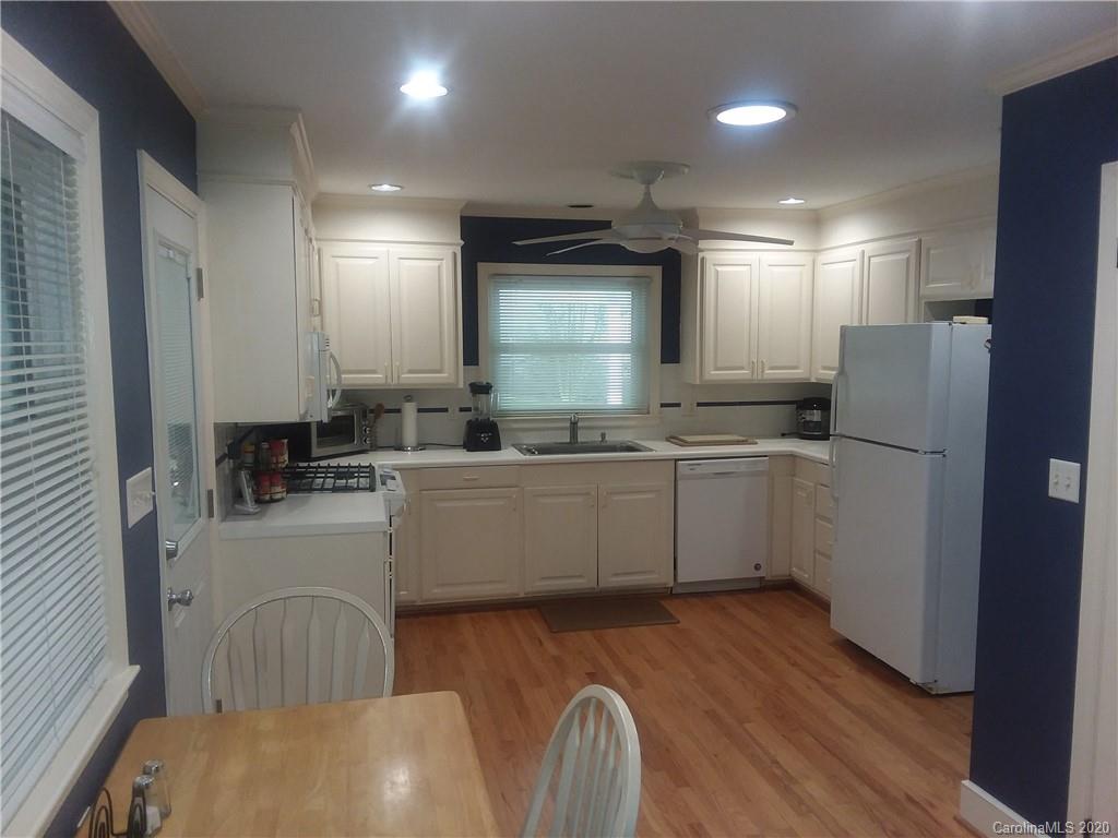 5443 Robinhood Road Charlotte, NC 28211 - Photo 8 of 23 Gallery Image 8