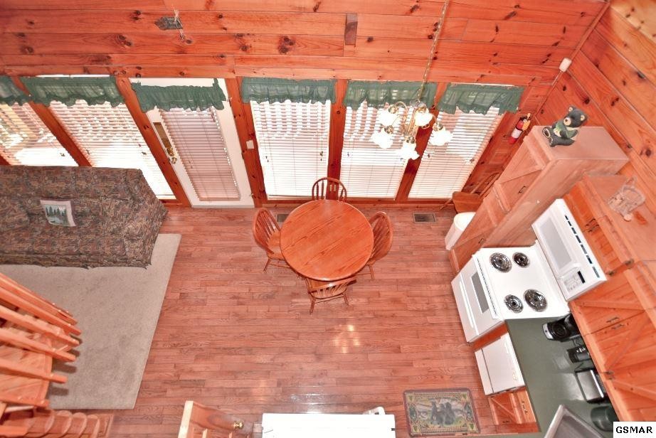 524 Hideaway Ridge Circle Sevierville, TN 37862 - Photo 24 of 30 a view of a balcony