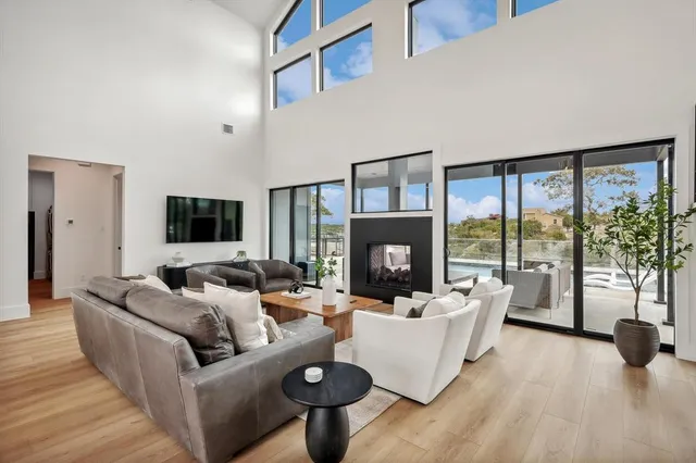 $2,350,000 | 1016 Bluff Creek Drive, Strawn, TX 76475