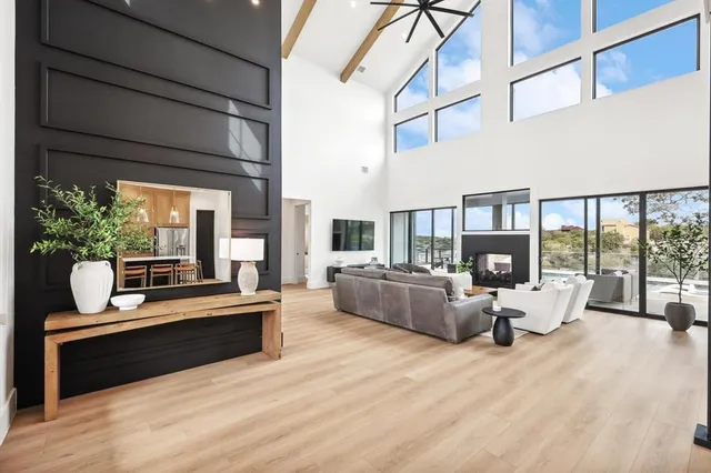 $2,350,000 | 1016 Bluff Creek Drive, Strawn, TX 76475