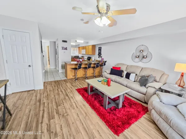 $158,000 | 1664 Beach Boulevard, Unit 145, Biloxi, MS 39531