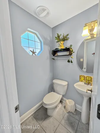 $158,000 | 1664 Beach Boulevard, Unit 145, Biloxi, MS 39531