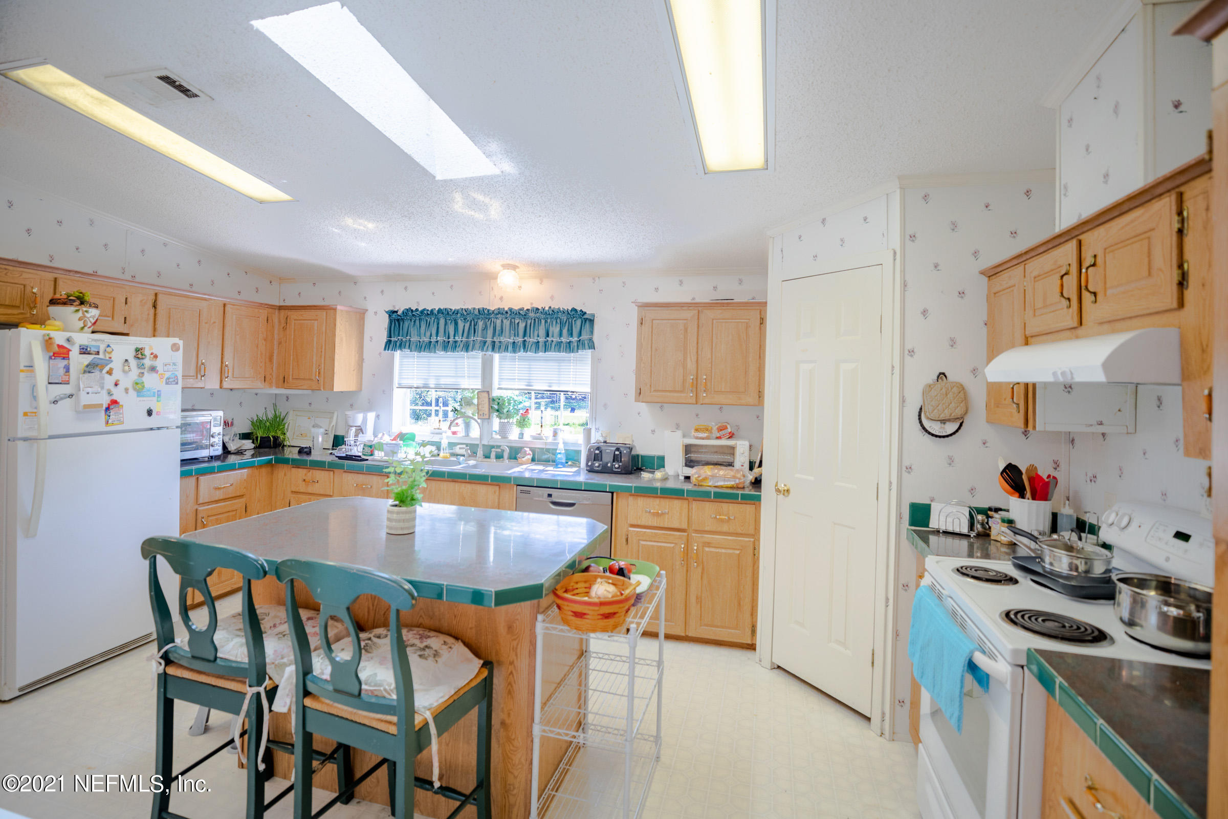 13743 Otway Road Jacksonville, FL 32224 - Photo 11 of 17 Kitchen