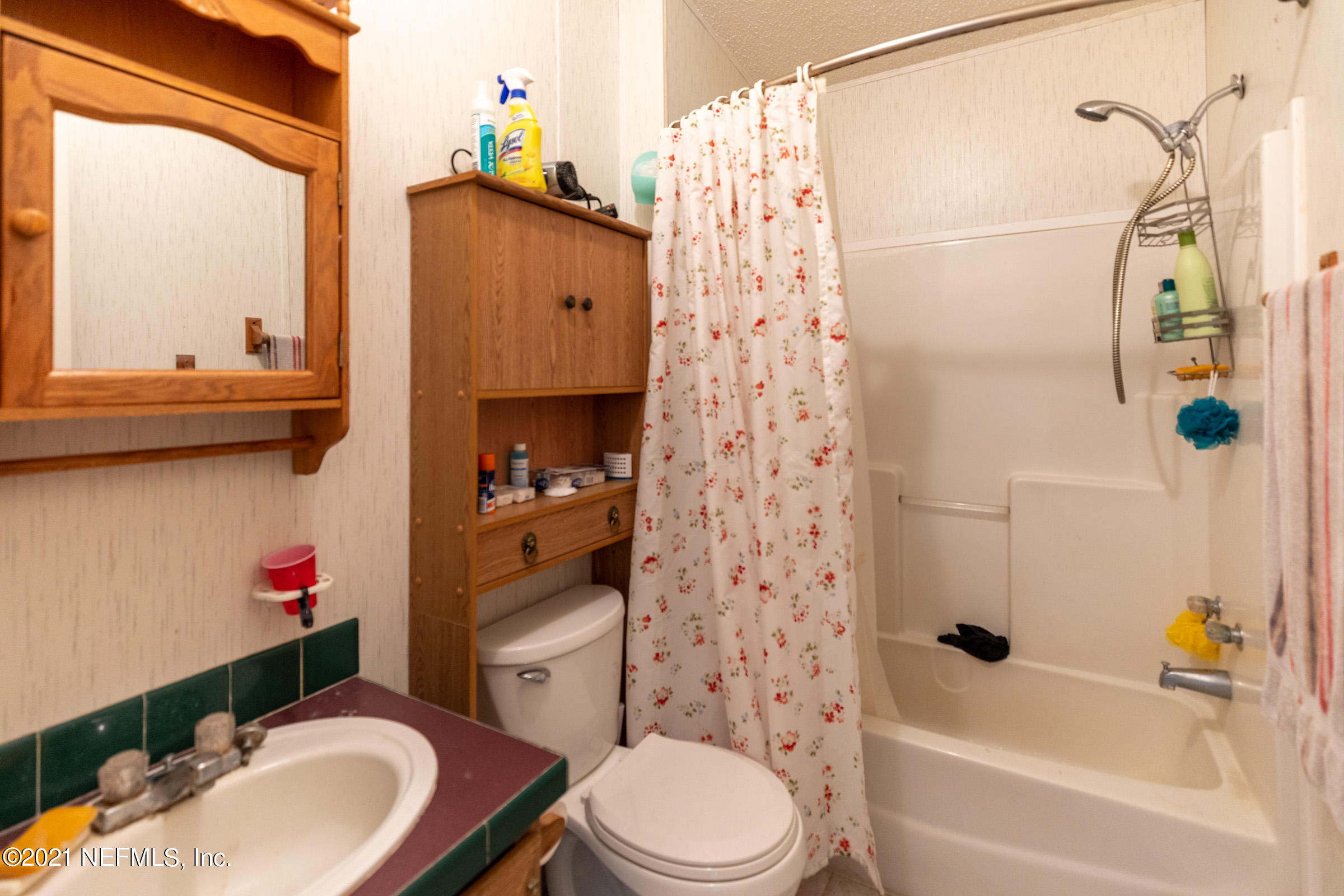 13743 Otway Road Jacksonville, FL 32224 - Photo 12 of 17 Guest Bath