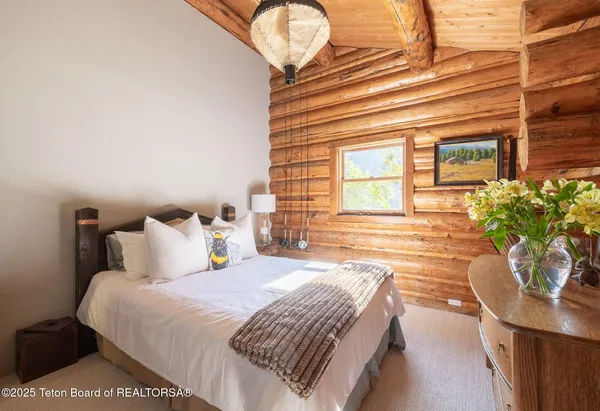 $2,800,000 | 9375 Cole Canyon Road, Jackson, WY 83001