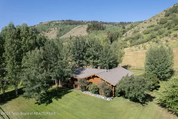 $2,800,000 | 9375 Cole Canyon Road, Jackson, WY 83001