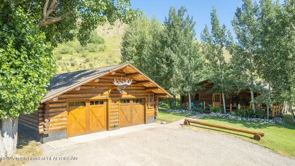 $2,800,000 | 9375 Cole Canyon Road, Jackson, WY 83001