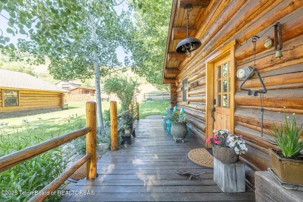 $2,800,000 | 9375 Cole Canyon Road, Jackson, WY 83001