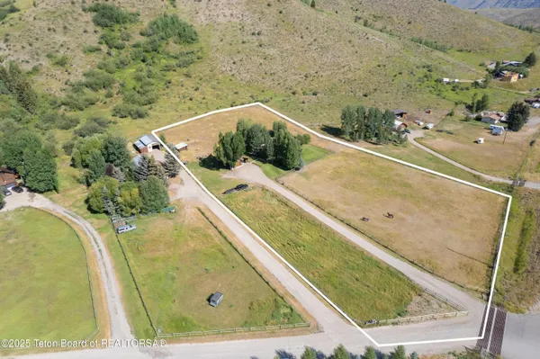 $2,800,000 | 9375 Cole Canyon Road, Jackson, WY 83001