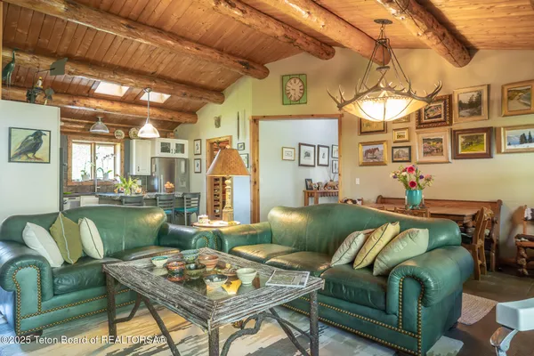 $2,800,000 | 9375 Cole Canyon Road, Jackson, WY 83001