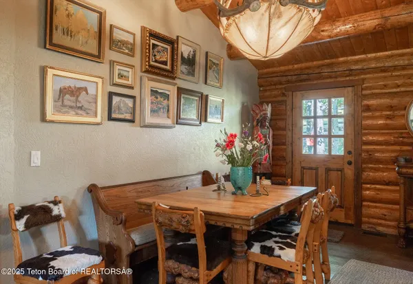 $2,800,000 | 9375 Cole Canyon Road, Jackson, WY 83001