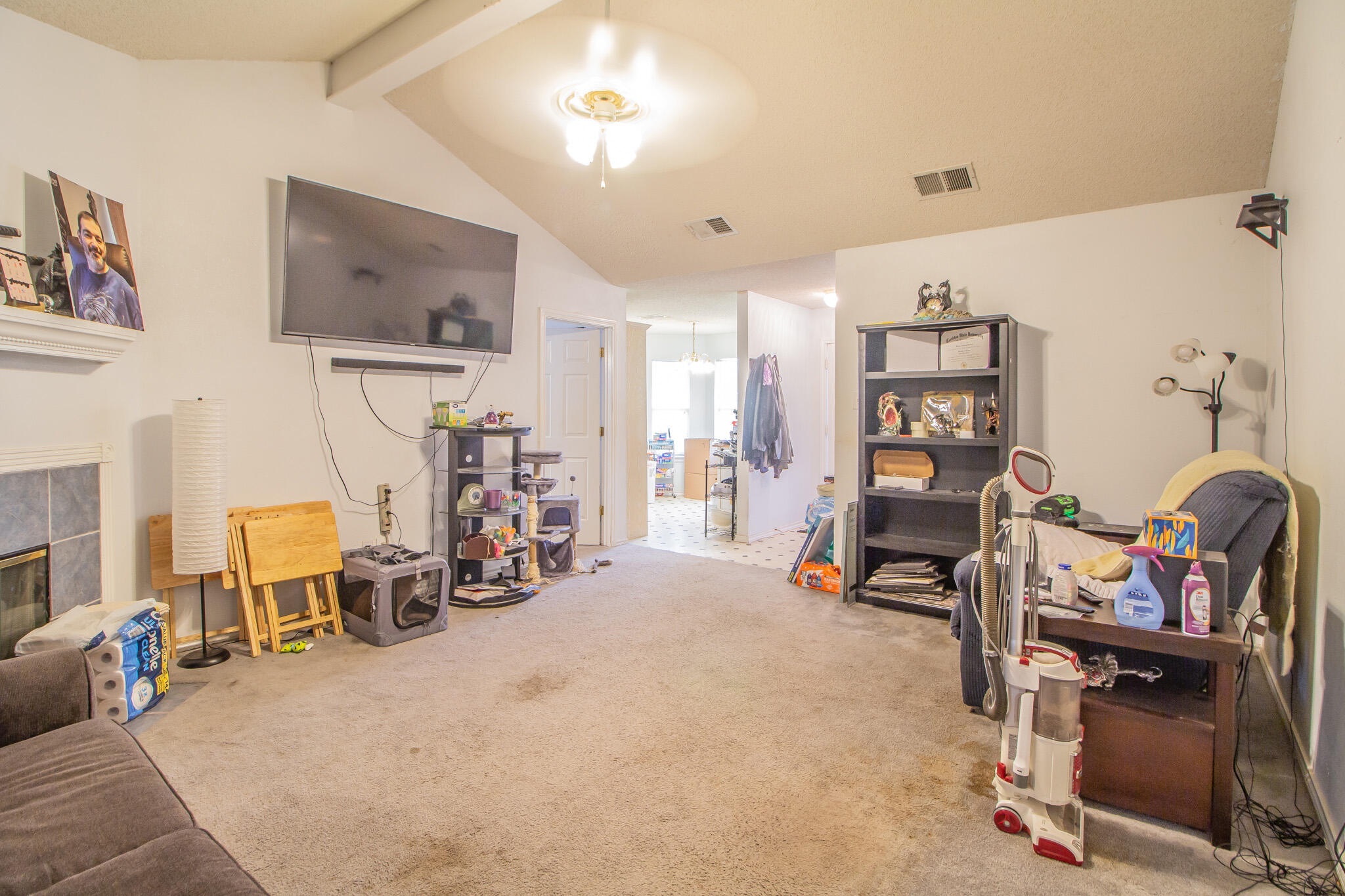 1107 77th Street Lubbock, TX 79423 - Photo 4 of 18 IMG_9532