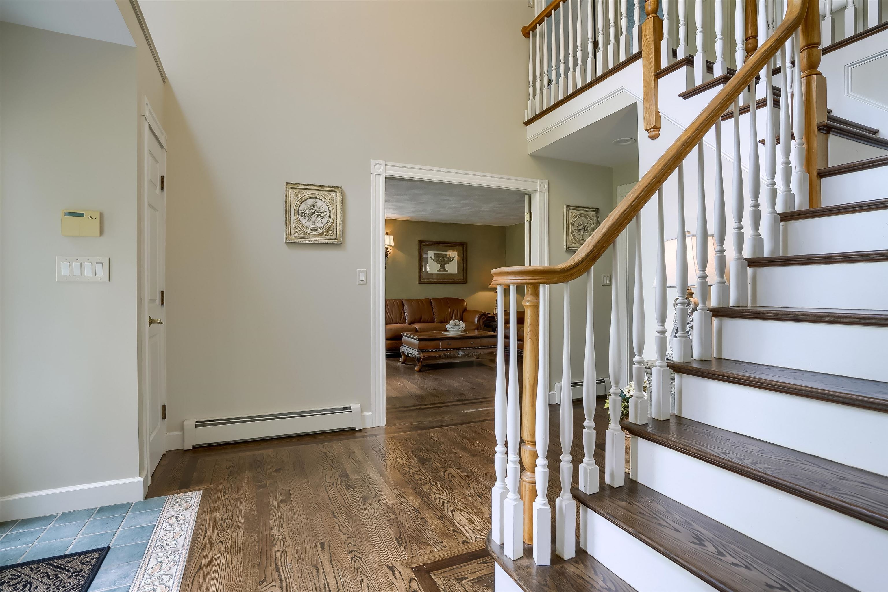4 Coachman Road Windham, NH 03087 - Photo 3 of 35