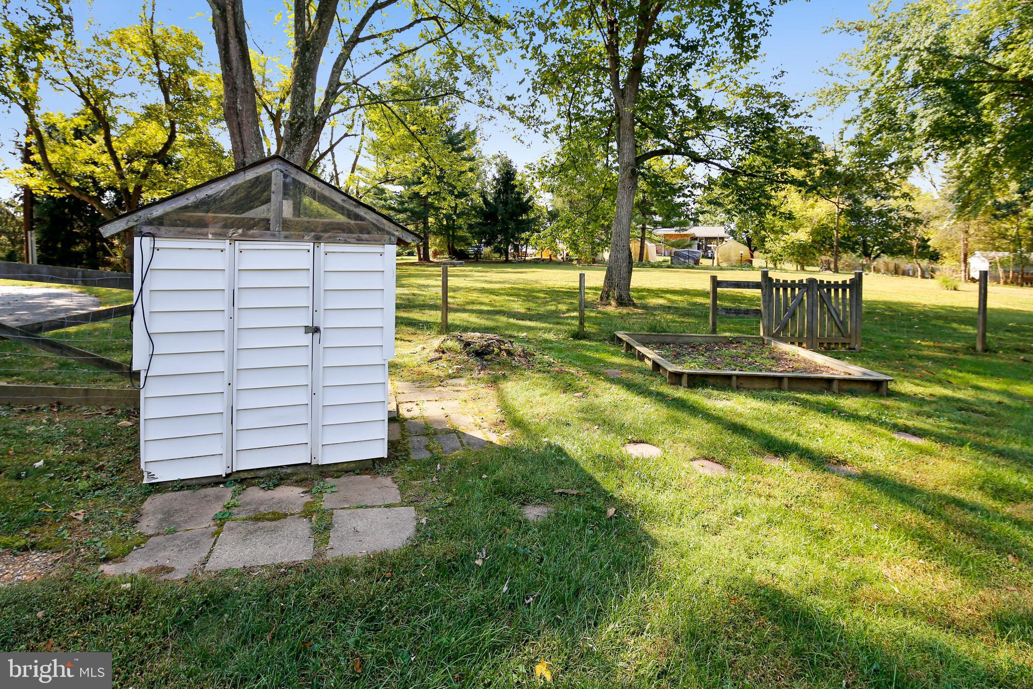 18620 Muncaster Road Rockville, MD 20855 - Photo 52 of 53 Gallery Image 52