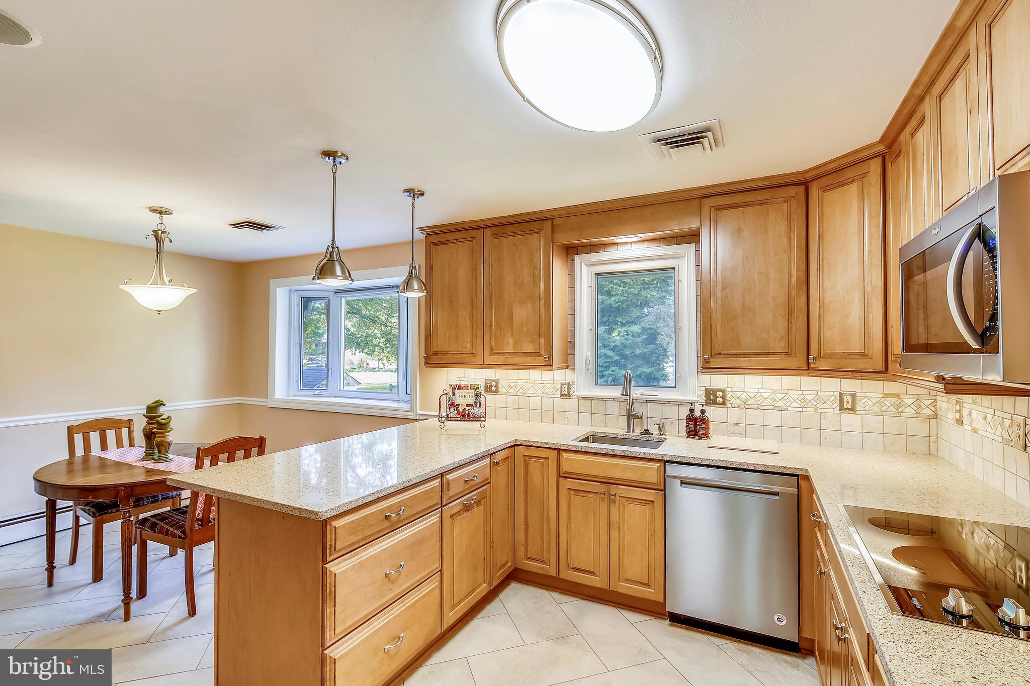 18620 Muncaster Road Rockville, MD 20855 - Photo 6 of 53 Gallery Image 6