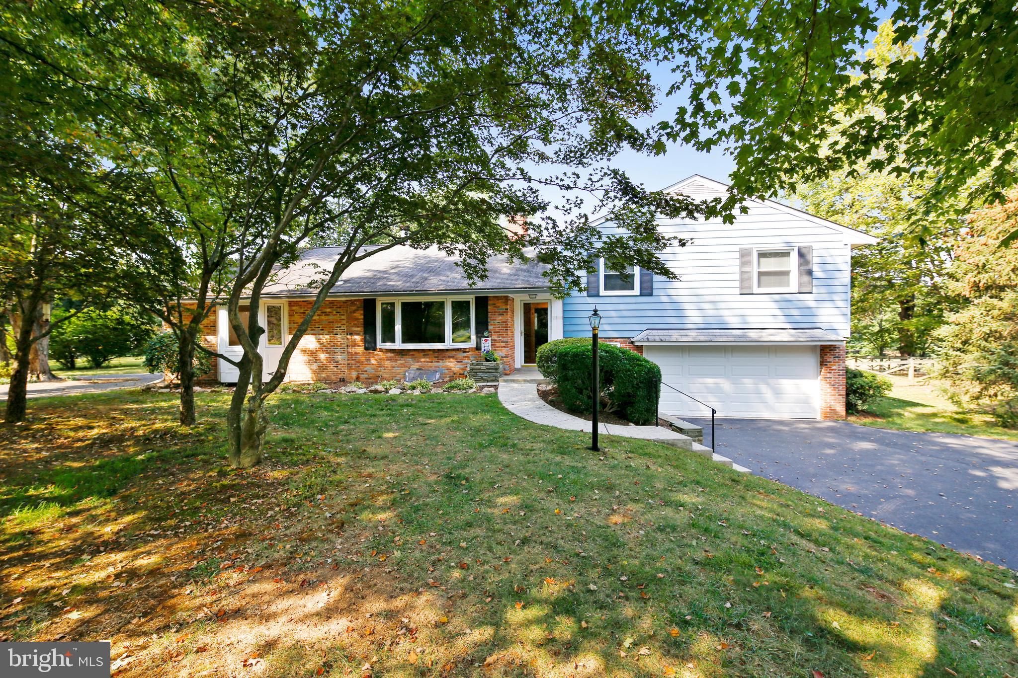 18620 Muncaster Road Rockville, MD 20855 - Photo 7 of 53 Gallery Image 7
