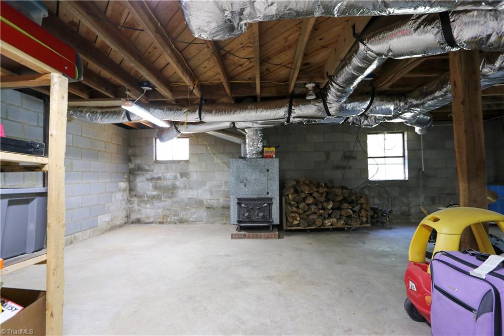 265 East Walker Road Elkin, NC 28621 - Photo 24 of 27 Gallery Image 24