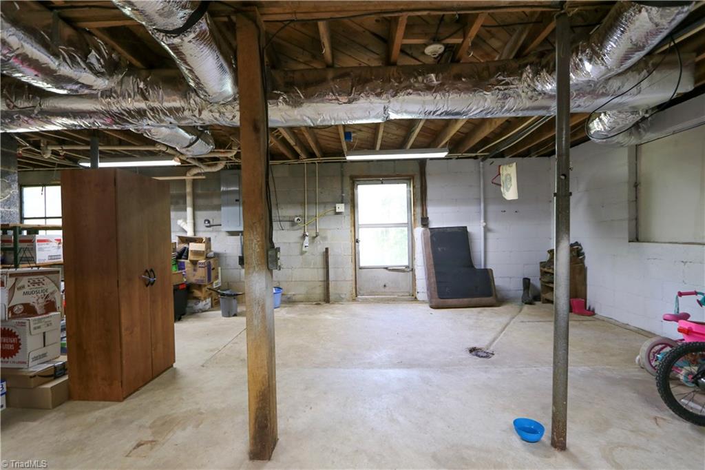 265 East Walker Road Elkin, NC 28621 - Photo 27 of 27 Gallery Image 27
