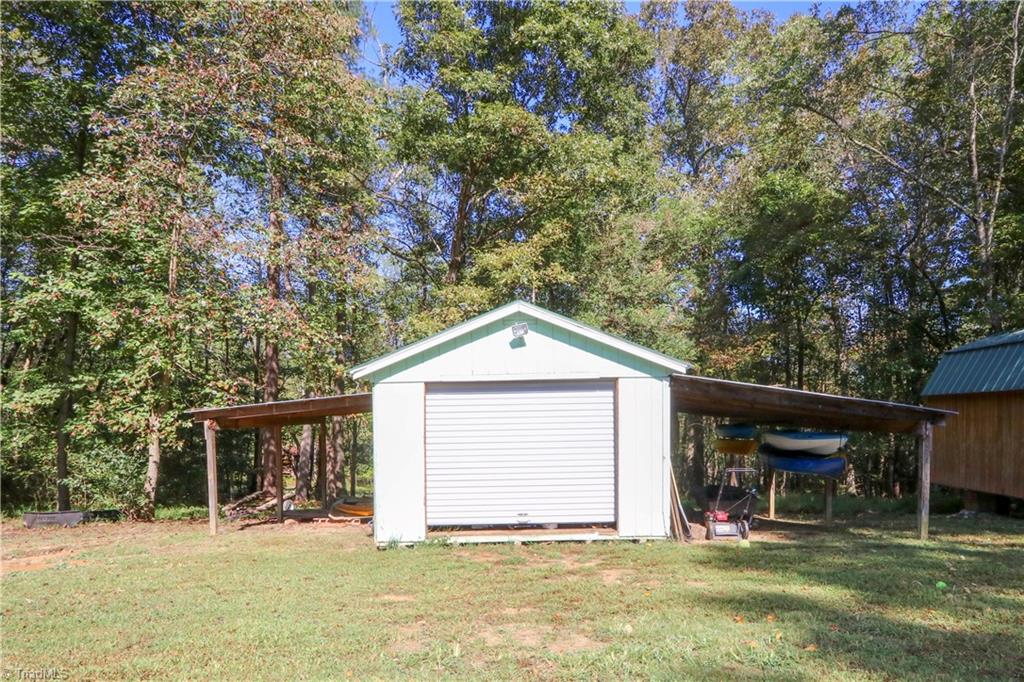 265 East Walker Road Elkin, NC 28621 - Photo 8 of 27 Gallery Image 8