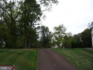 17 Pheasant Road Audubon, PA 19403 - Photo 2 of 6