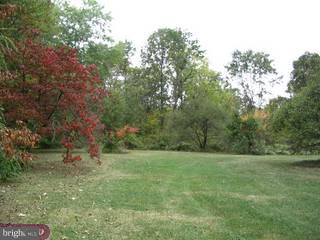 17 Pheasant Road Audubon, PA 19403 - Photo 3 of 6