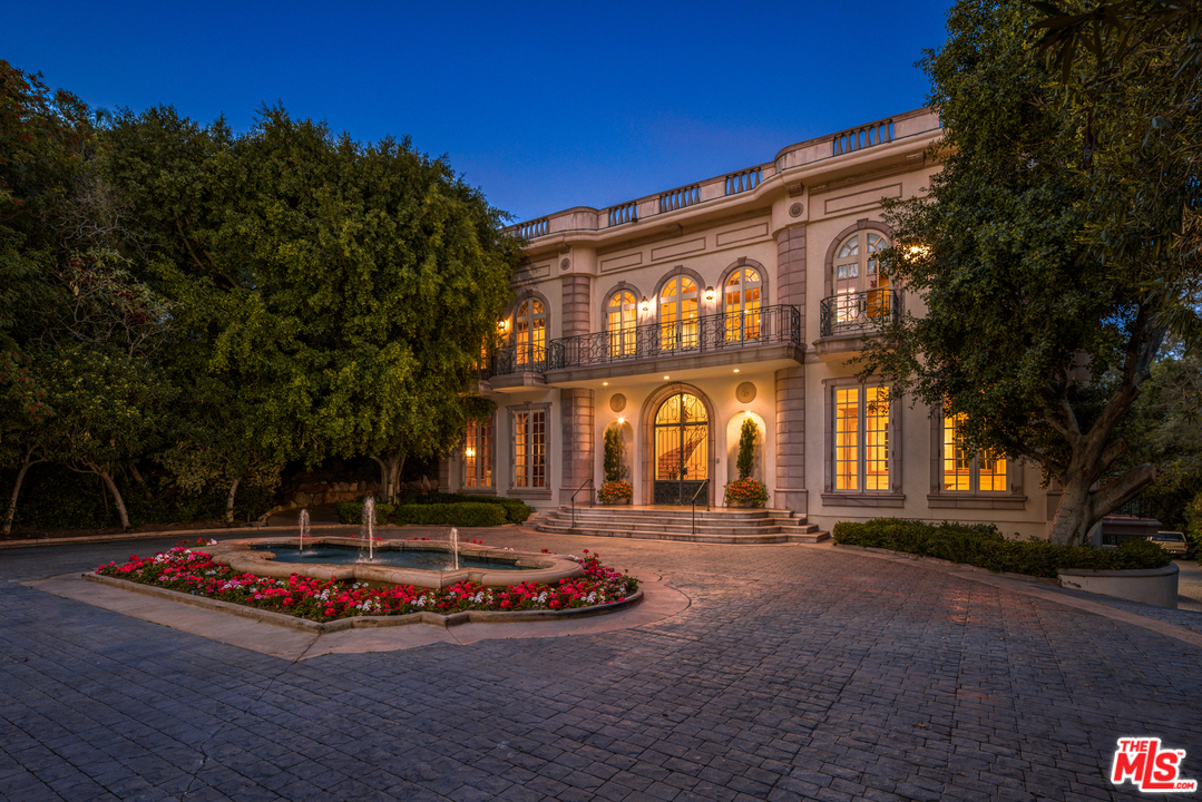 110 North Mapleton Drive Los Angeles, CA 90077 - Photo 20 of 22