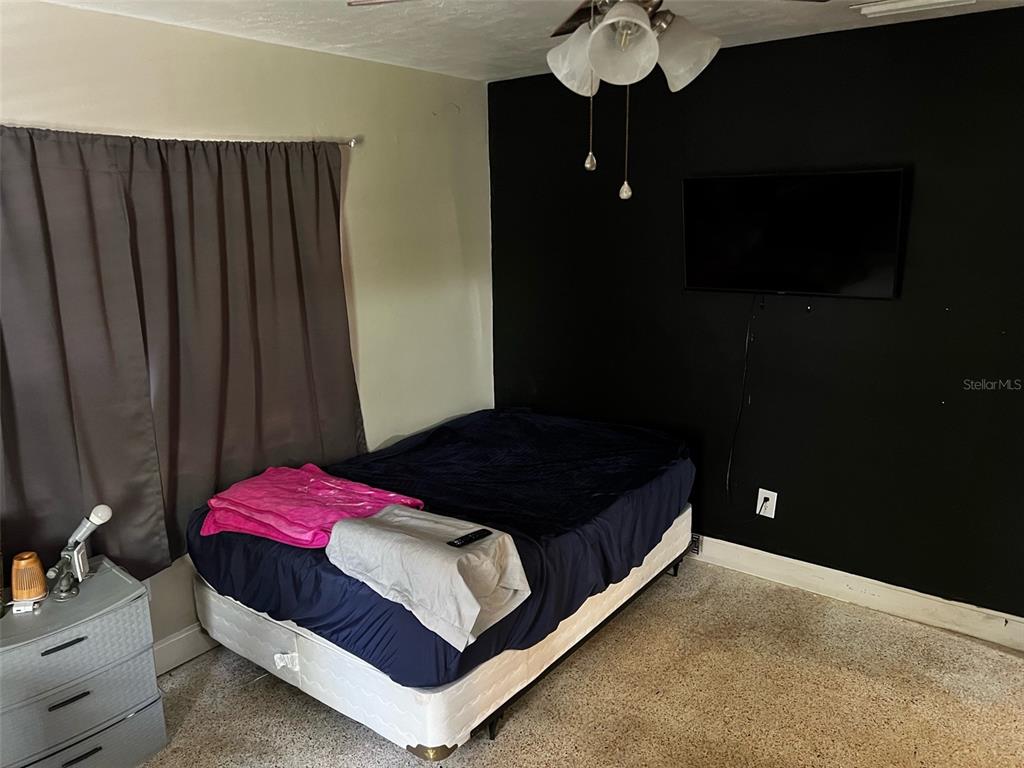 2012 Keyes Lane Deltona, FL 32738 - Photo 11 of 24 Gallery Image 11