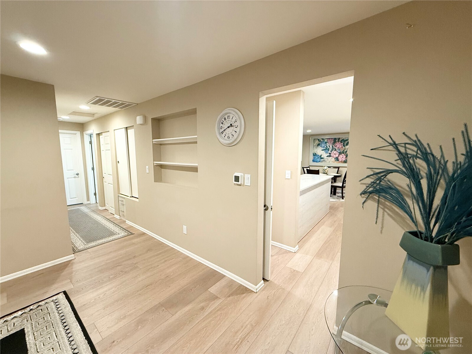 11049 18th Avenue Southwest Seattle, WA 98146 - Photo 13 of 40