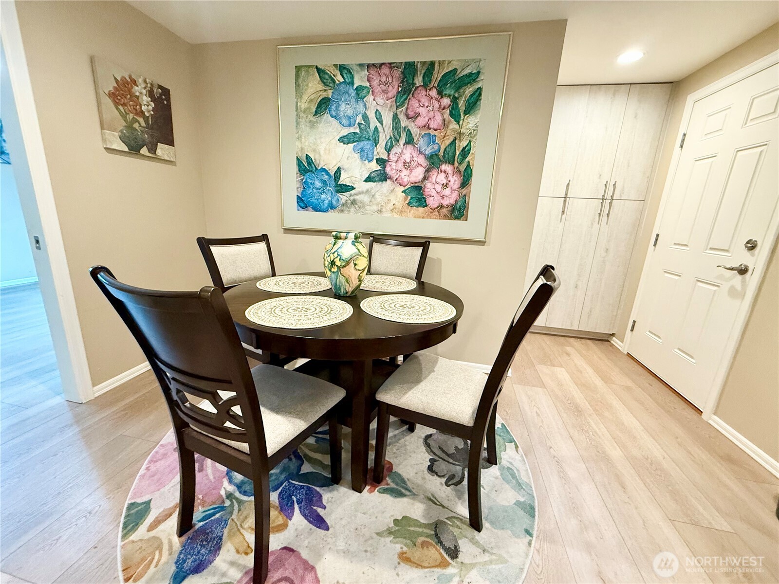 11049 18th Avenue Southwest Seattle, WA 98146 - Photo 23 of 40