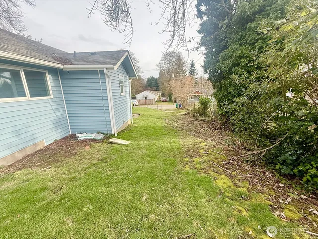 $670,000 | 11049 18th Avenue Southwest, Seattle, WA 98146